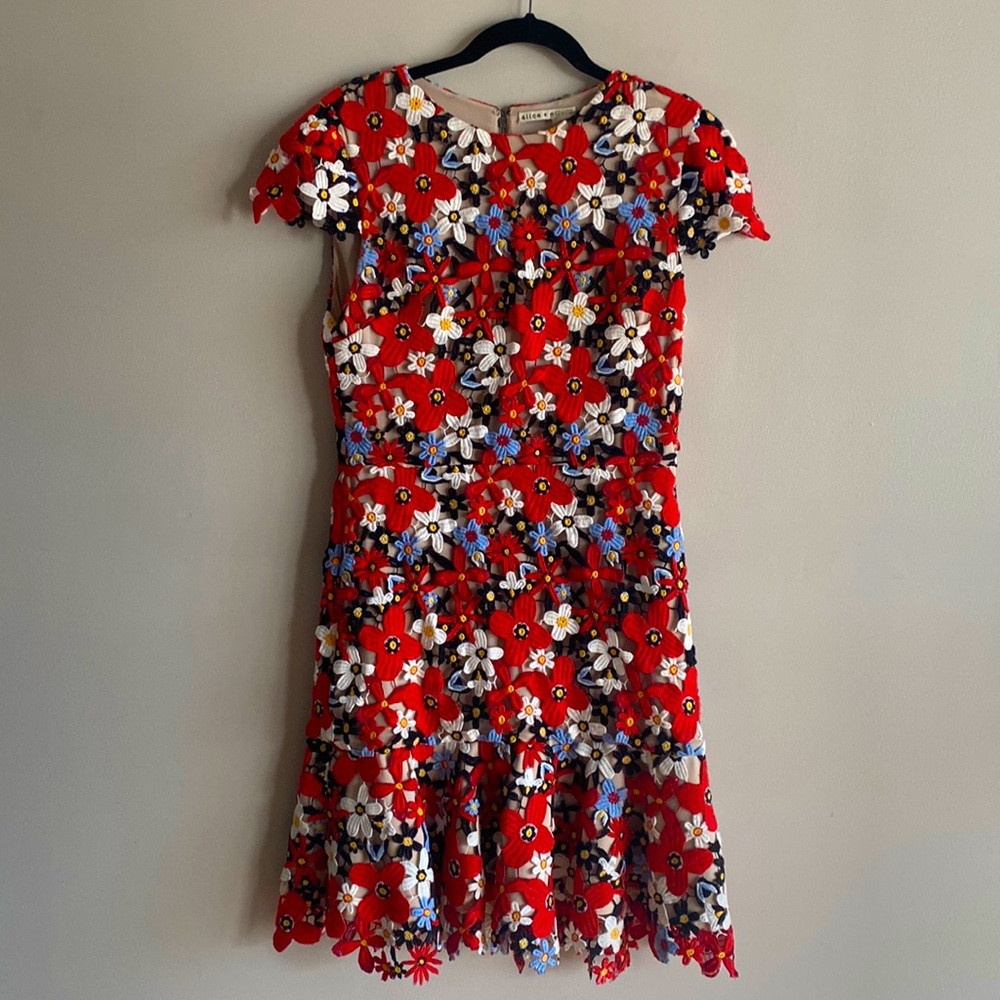 Alice + Olivia • red floral dress - Picture 3 of 9